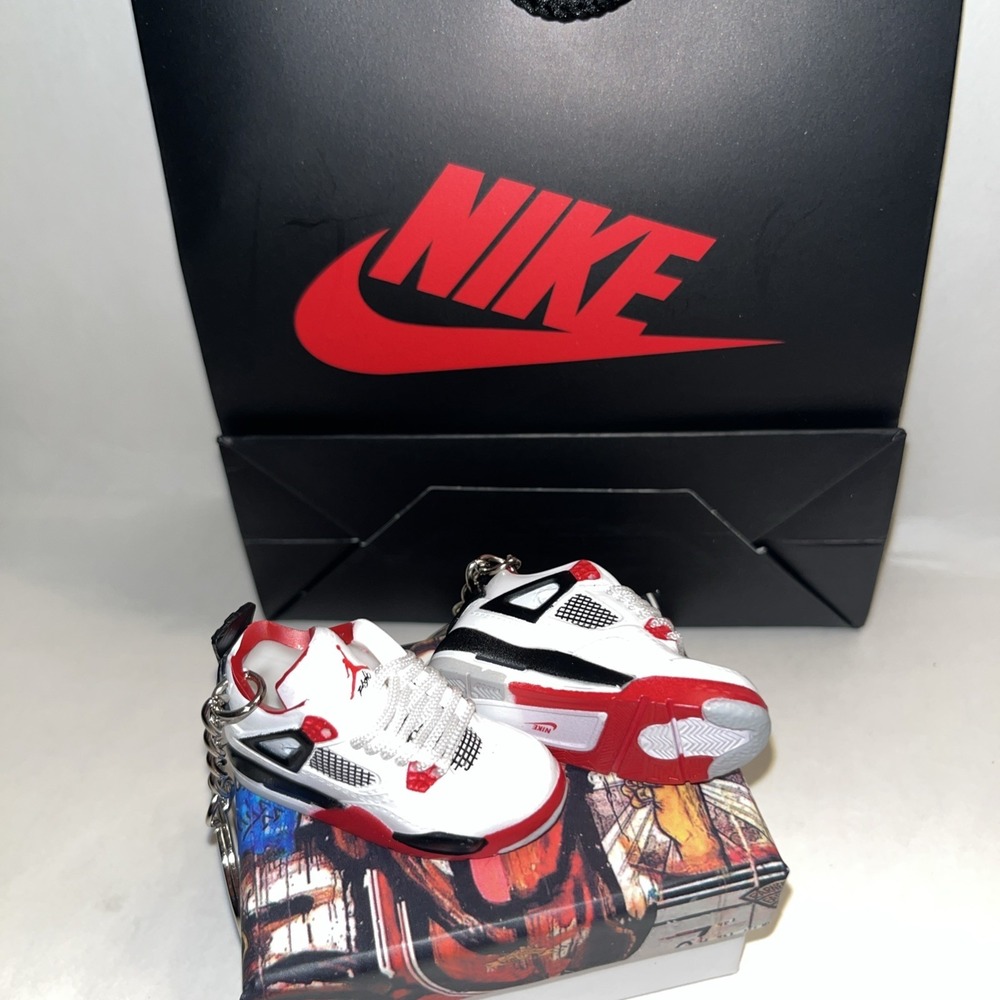 Nike Customized Air Jordan Mini 3D Sneaker Pair Key Chains With Box And Bag